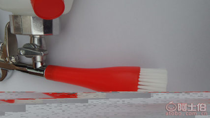 龍卷風(fēng)內(nèi)飾清洗槍 汽車(chē)干洗與美容的高效工具